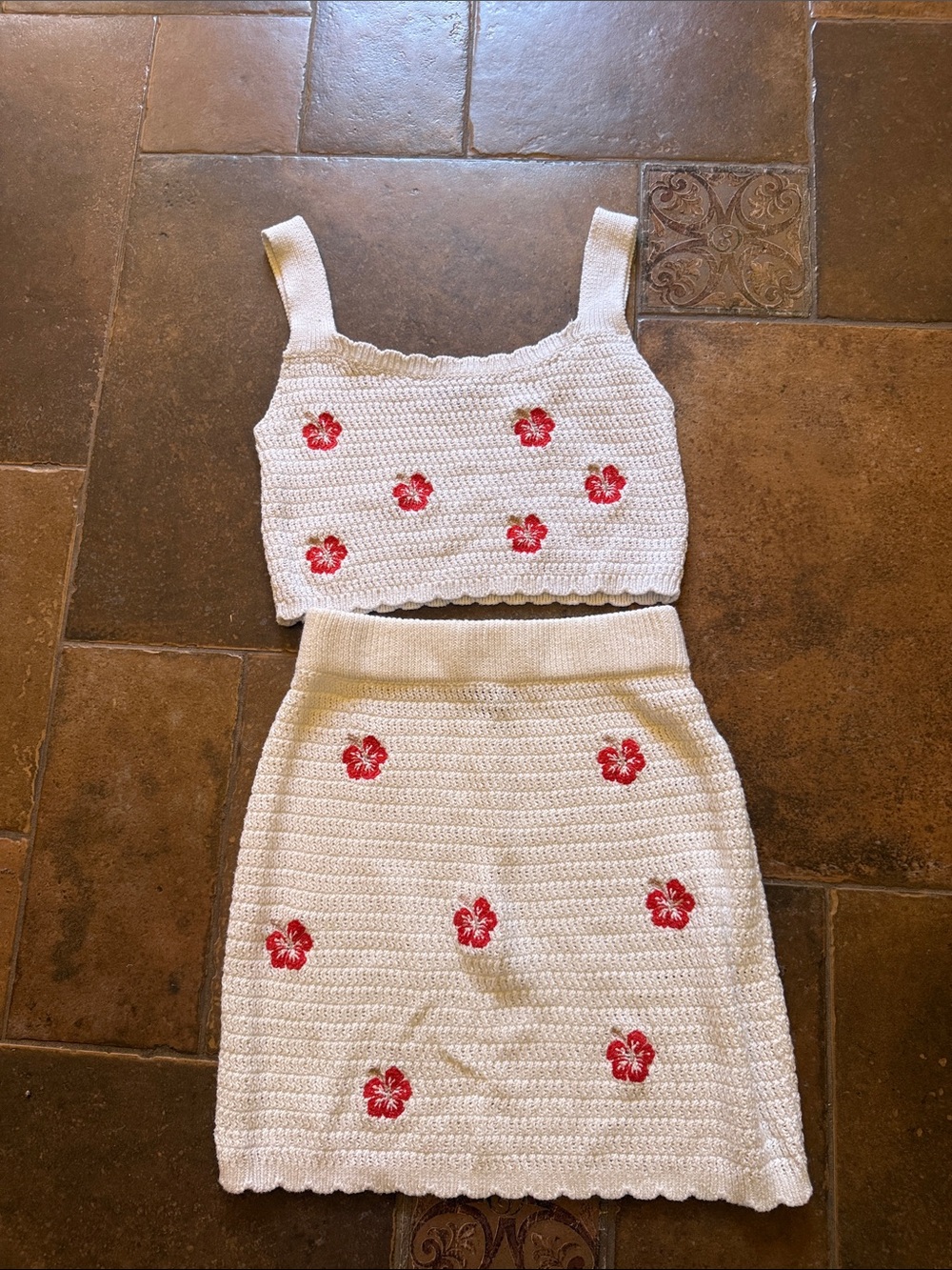 Wild Fable White Crochet Sweater Skirt Top  Set Floral Worn Once Size XS S